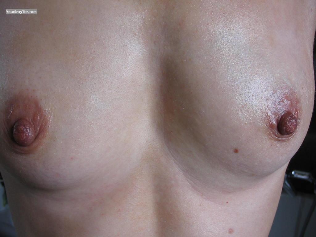 Tit Flash: Small Tits - Cathy from France